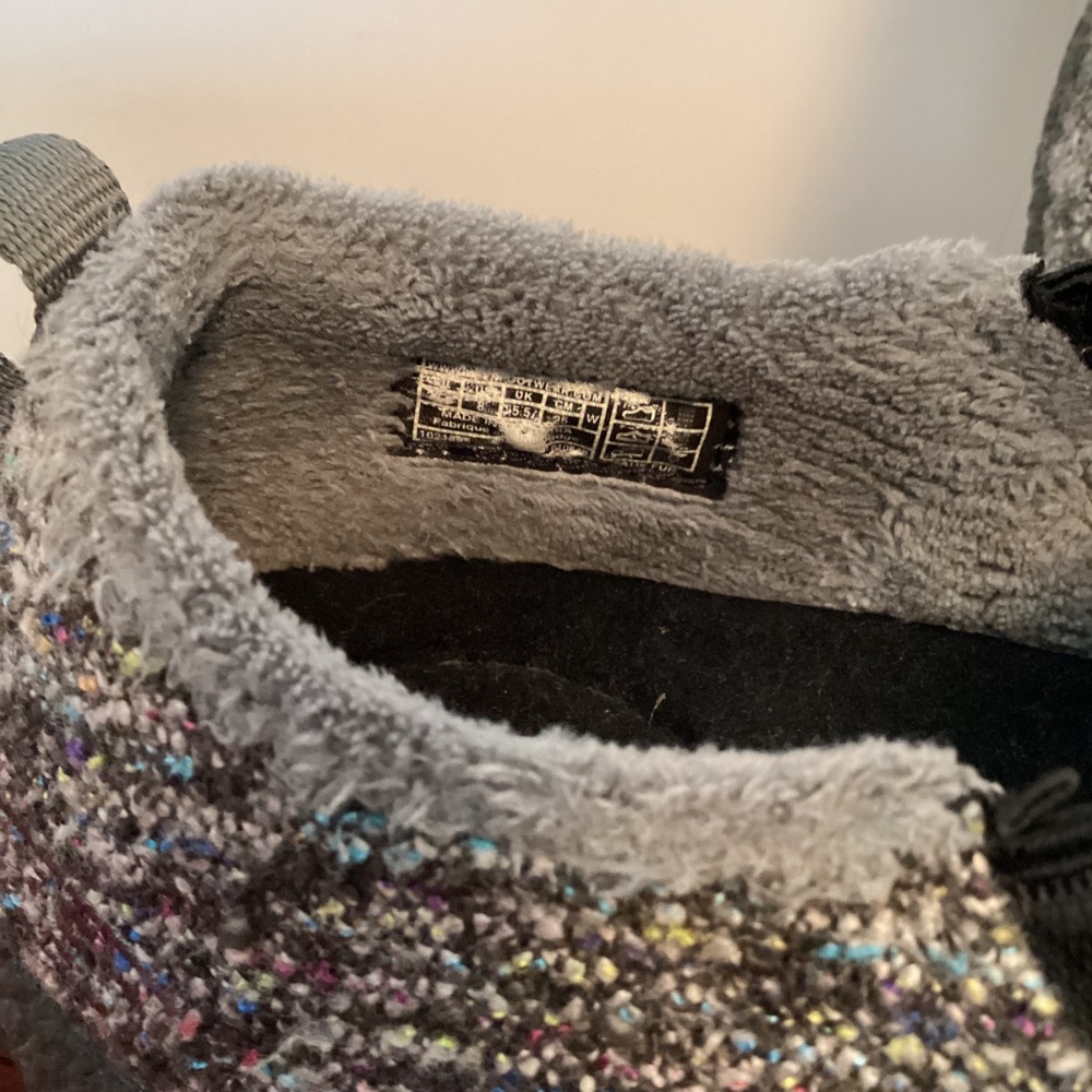 Keen Howser slipper, size 8, gray - Picture 5 of 6